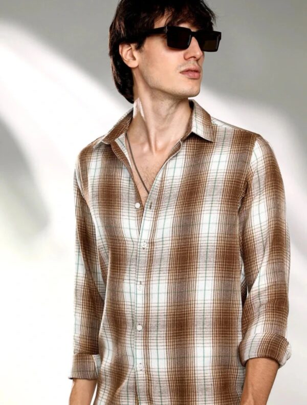 Men Regular Fit Casual Shirt